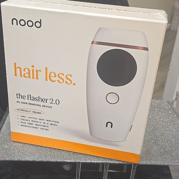 Nood The Flasher 2.0 IPL Permanent Hair Removal Device - Picture 11 of 12